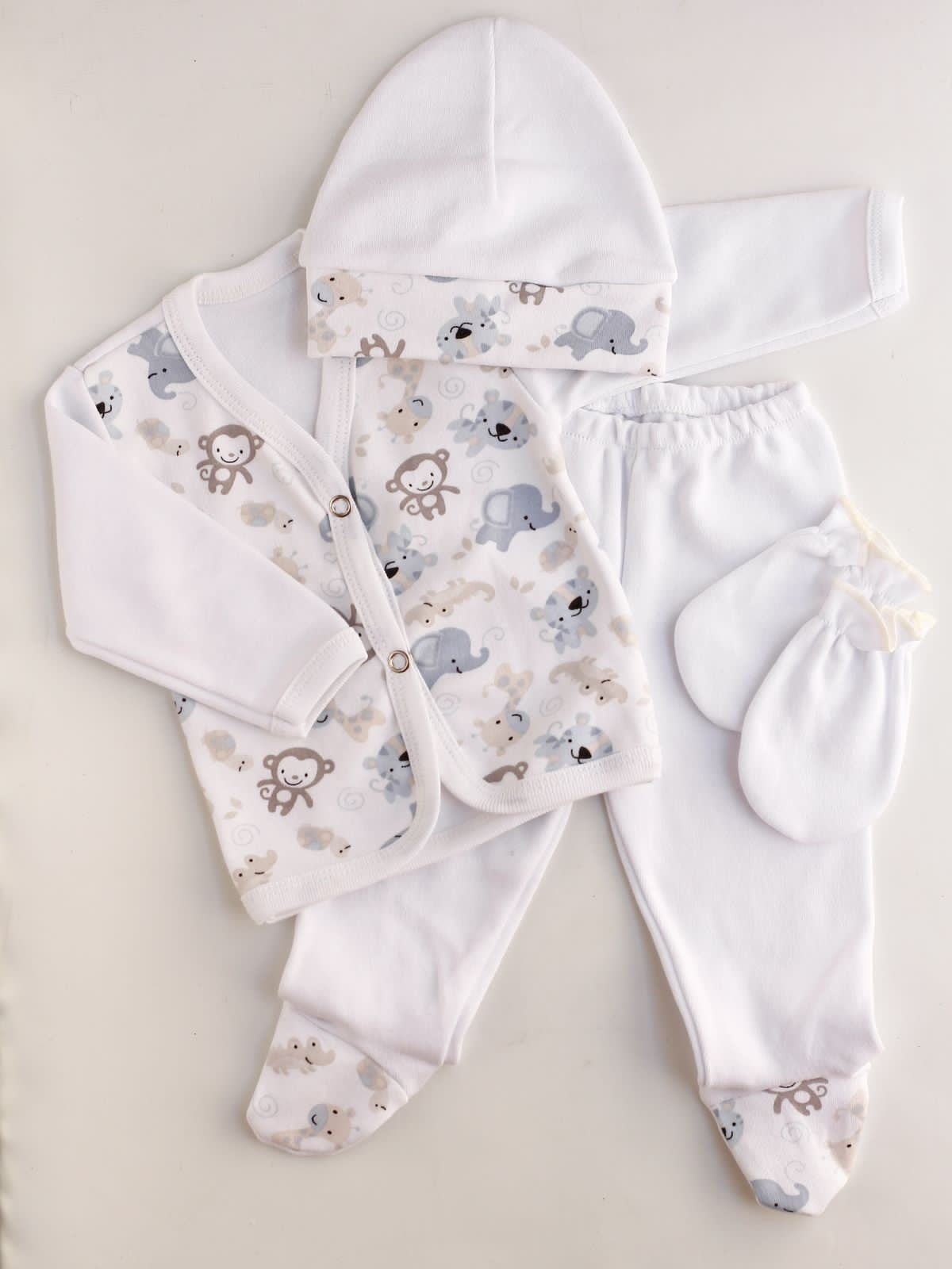 Ajuar 4 piezas Batita Estampada